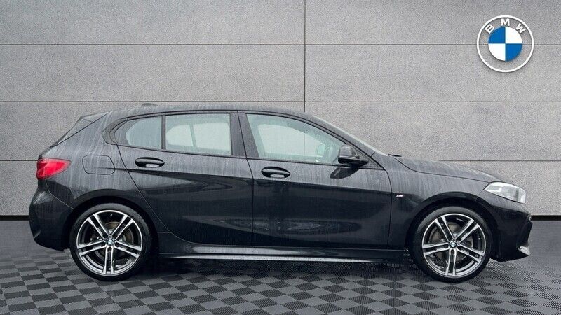Used BMW 118 M Sport 134 HP (98 kW) 2021 Black Hatchback