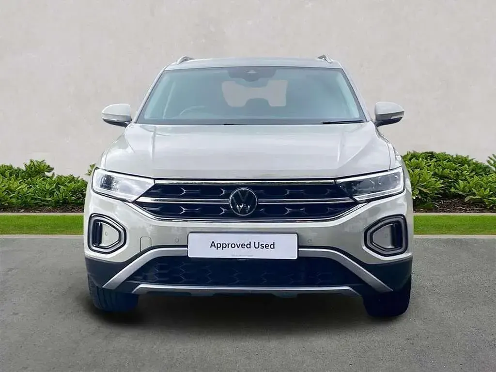 Used VW T-Roc Style 150 HP (110 kW) 2023 Grey SUV
