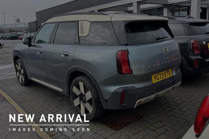 Used Mini Countryman 168 HP (123 kW) 2024 Green SUV