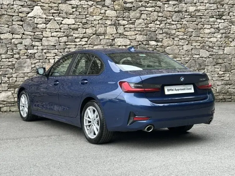 Used BMW 320 Comfort Edition 181 HP (133 kW) 2021 Blue Sedan