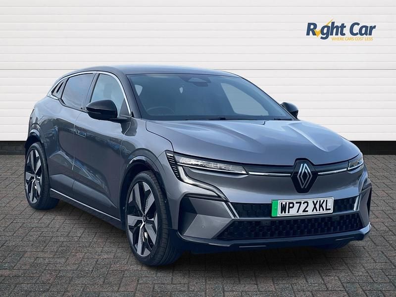 Grey/black Used 2022 Renault Mégane Techno Hatchback | £18,999 (Fair price) - Image 1/4