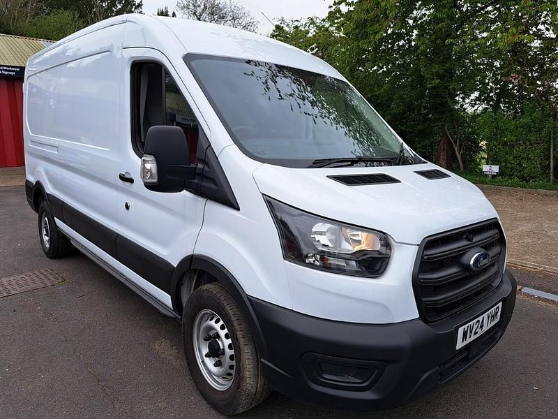 Begagnad Ford Transit 170 HK (125 kW) 2024 Vit Van