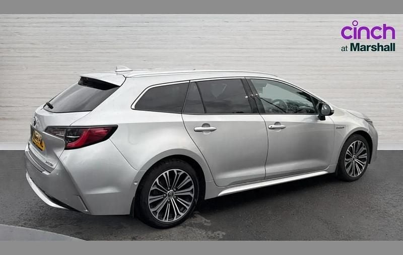 Used Toyota Corolla Sport 120 HP (88 kW) 2019 Silver Estate