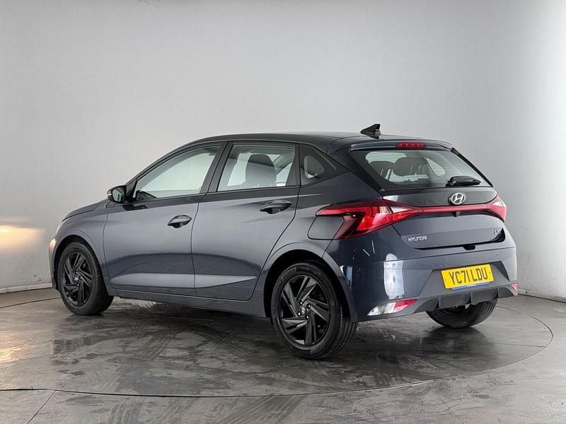 Used Hyundai i20 101 HP (74 kW) 2021 Grey Hatchback