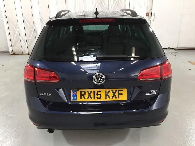 Begagnad VW Golf VII S 2015 Blå Kombi