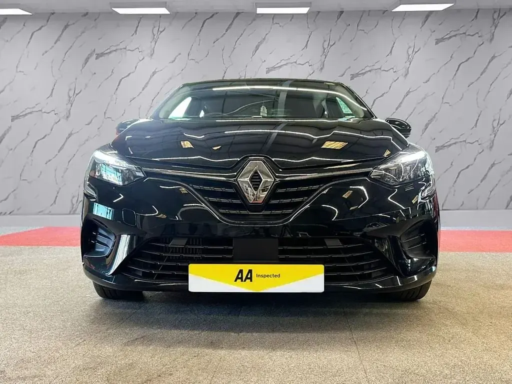 Używany Renault Clio V Evolution 90 KM (66 kW) 2023 Czarny Hatchback