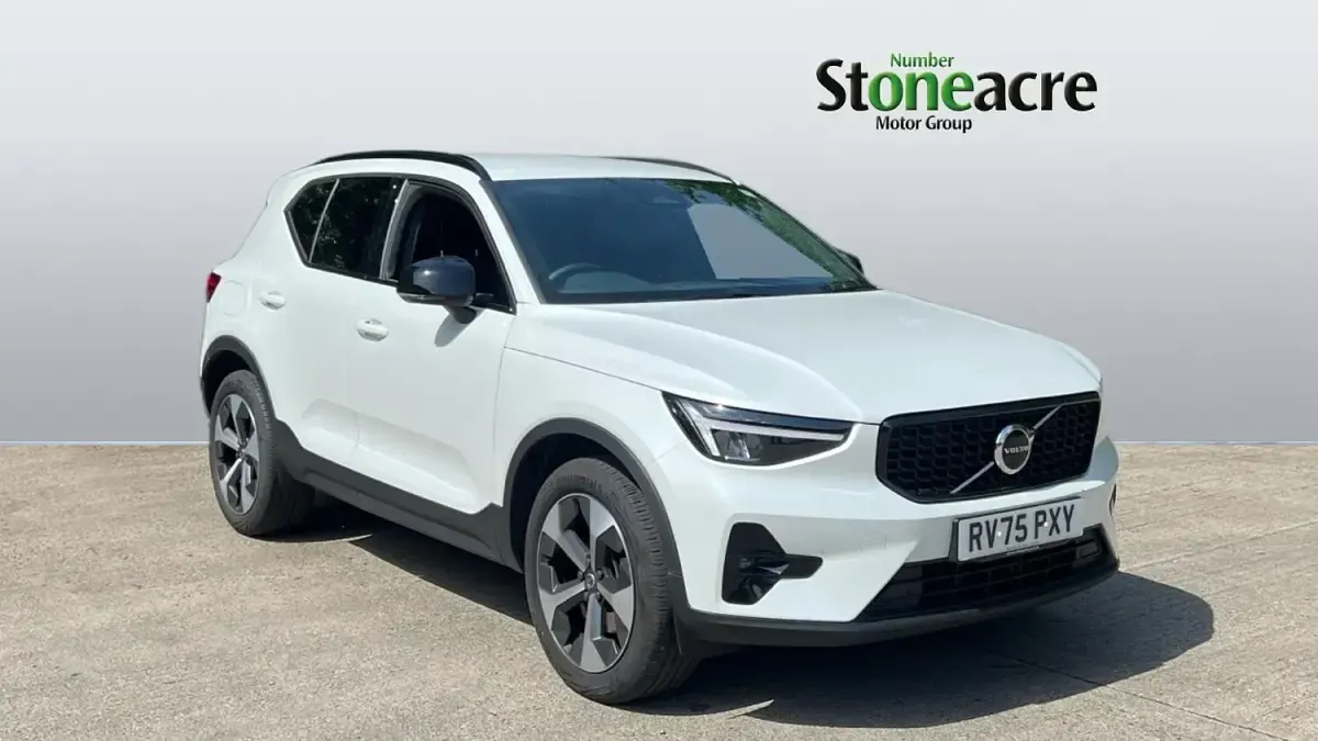 Used Volvo XC40 Plus 197 HP (144 kW) 2025 SUV