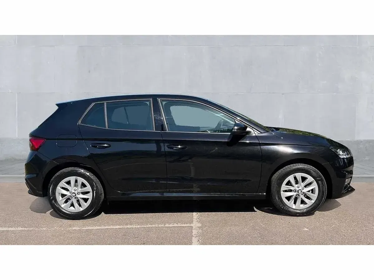 Used Skoda Fabia SE 95 HP (69 kW) 2025 Black magic Hatchback