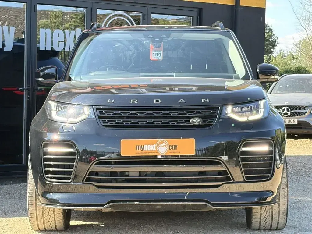 Used Land Rover Discovery HSE 306 HP (225 kW) 2019 Black SUV