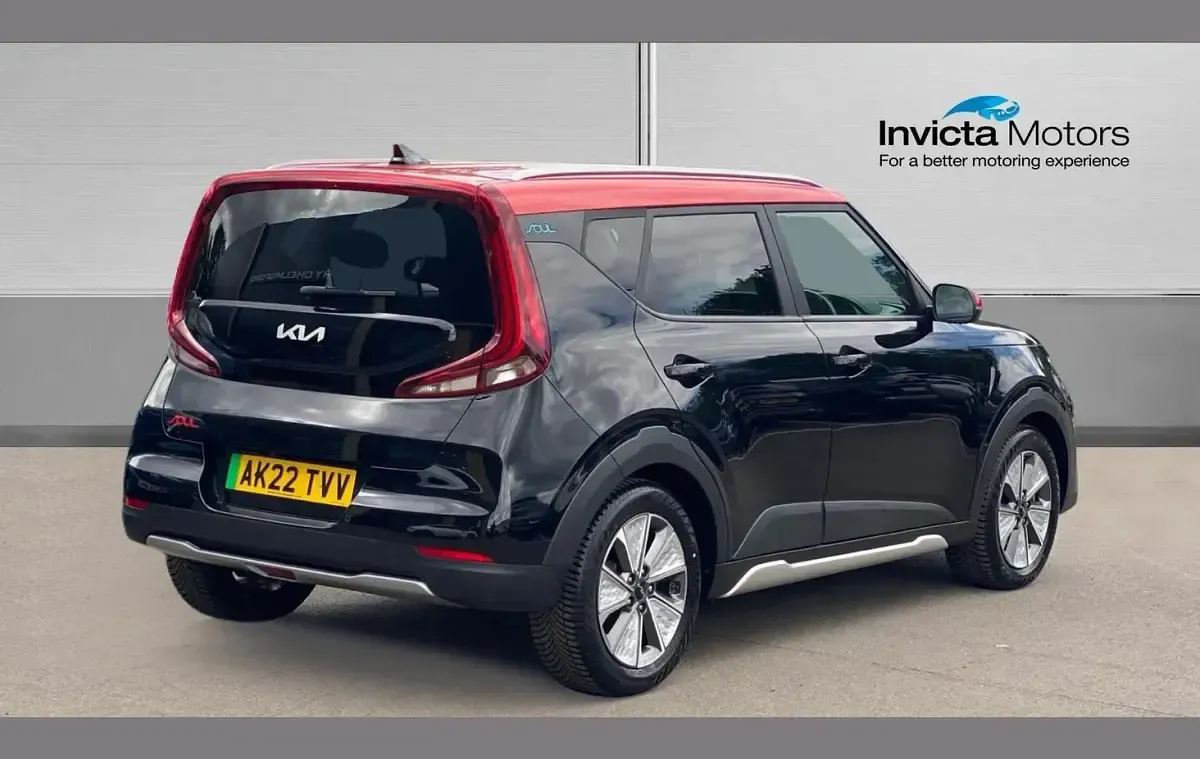 Used Kia Soul 147 kW (201 HP) 2022 Black SUV