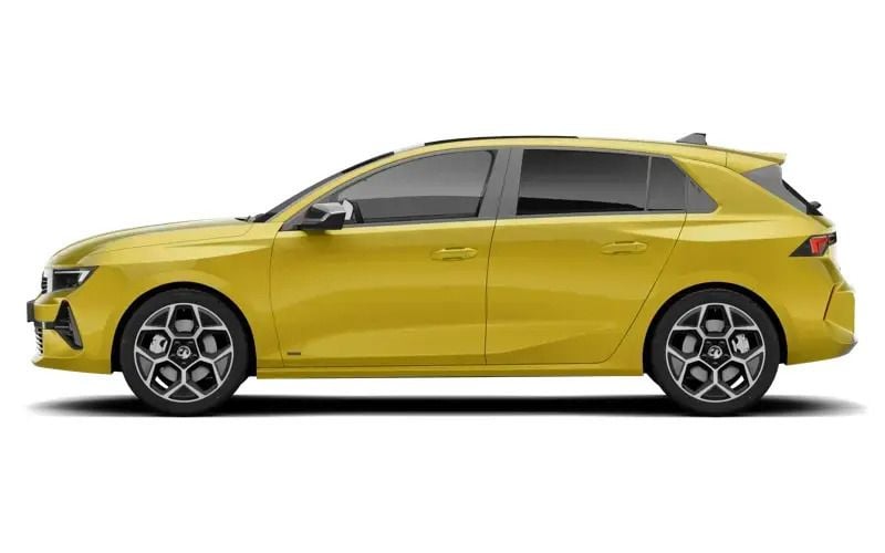 New 2025 Vauxhall Astra Hatchback | £21,449 (Good price) - Image 1/1
