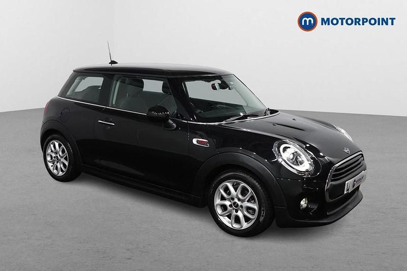 Black Used 2018 Mini ONE Hatch Hatchback | £11,999 (Fair price) - Image 1/4