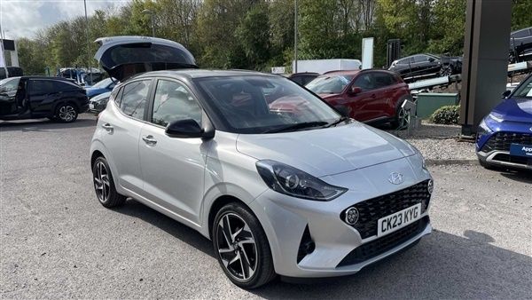 Silver Used 2023 Hyundai i10 Premium Hatchback | £15,480 (Fair price) - Image 1/1