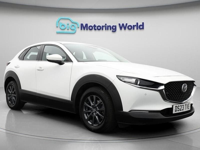White Used 2023 Mazda CX-30 SUV | £16,200 (Fair price) - Image 1/4