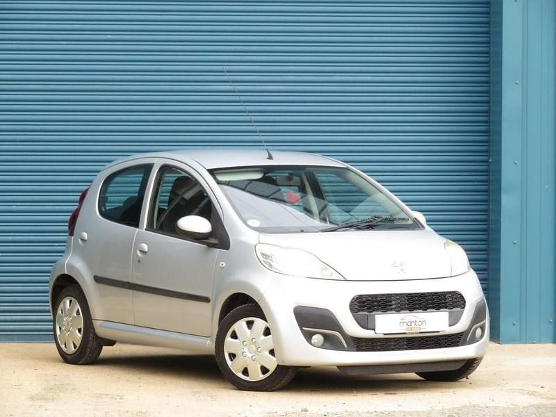 Silver Used 2012 Peugeot 107 Active Hatchback | £3,990 (Fair price) - Image 1/4