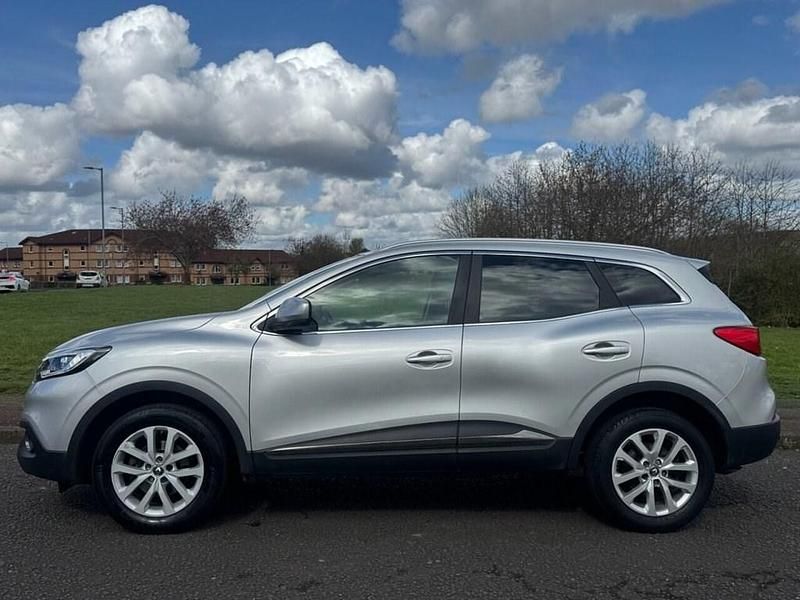 Used Renault Kadjar Dynamique 110 HP (80 kW) 2018 Silver SUV