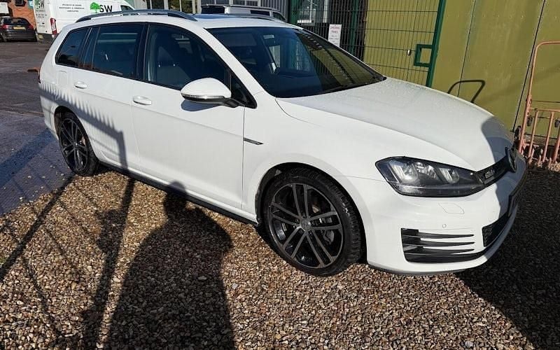 White Used 2016 VW Golf VII GTD Estate | £11,995 (Fair price) - Image 1/4