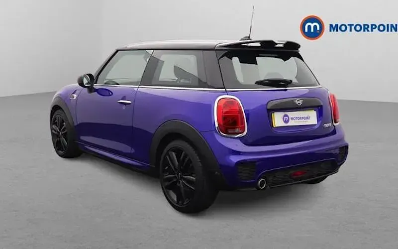 Used Mini Cooper Hatch 136 HP (100 kW) 2021 Hatchback
