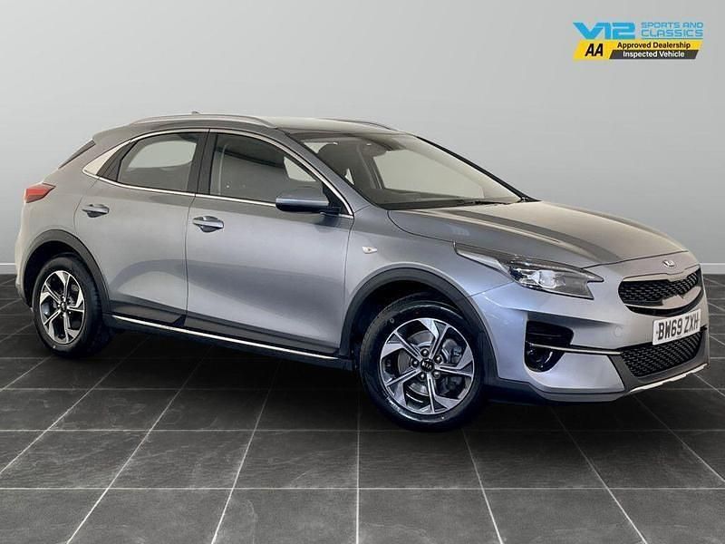 Silver Used 2020 Kia XCeed 2 SUV | £10,995 (Good price) - Image 1/2