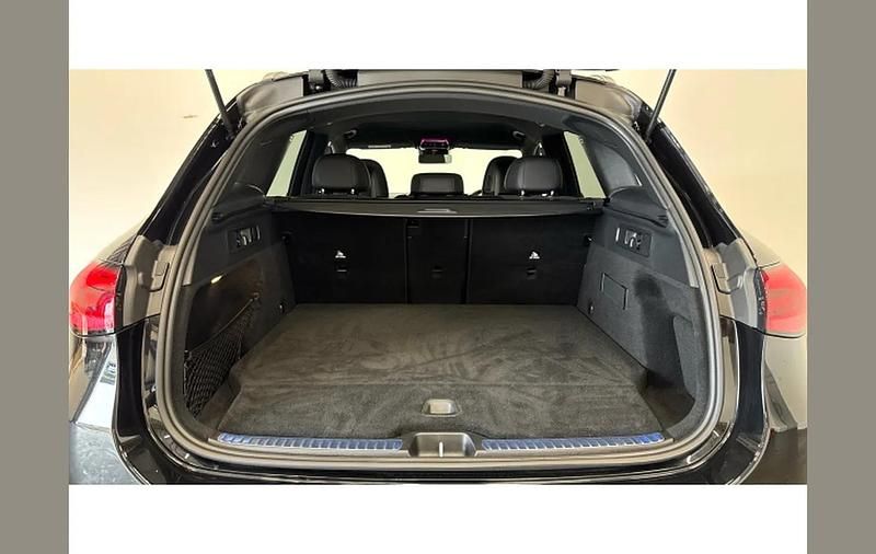 Used Mercedes GLC300e Urban 308 HP (226 kW) 2025 Black SUV