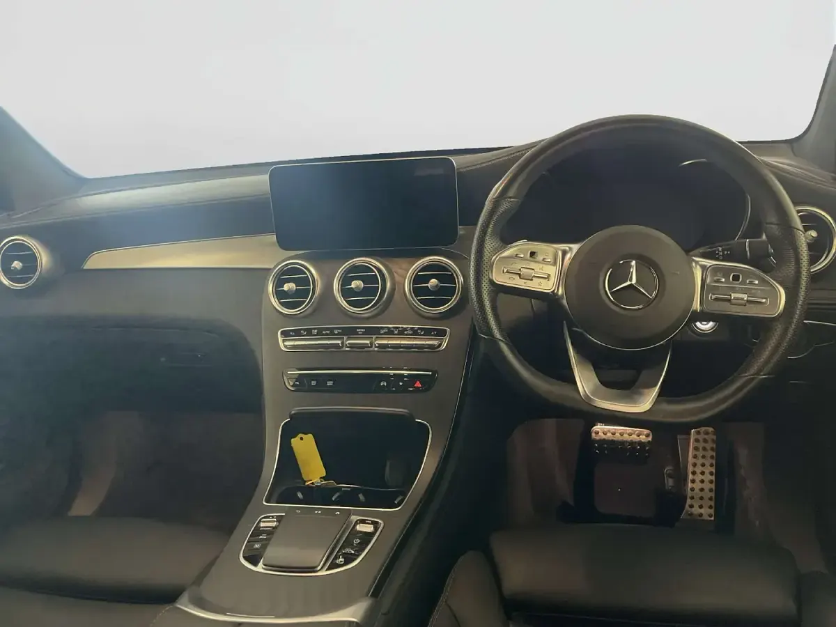 Used Mercedes GLC300e AMG line 333 HP (244 kW) 2022 Black SUV