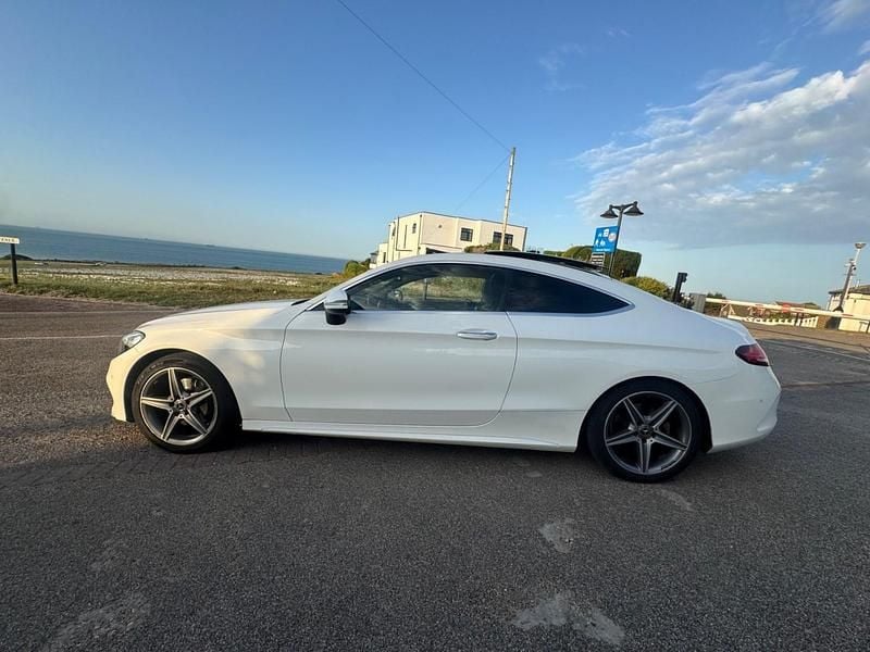 Used Mercedes C220 AMG Line Premium 2017 White Coupe