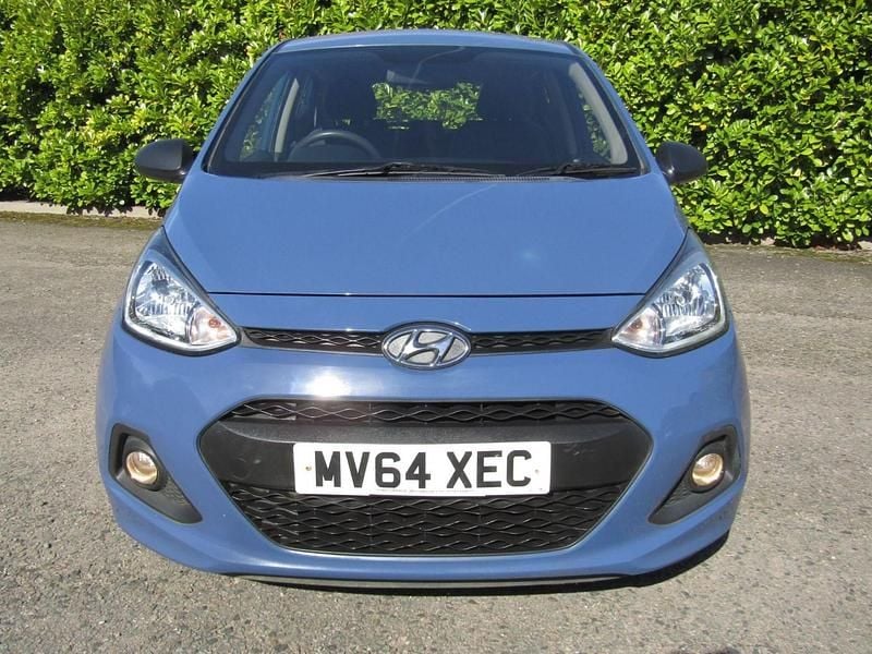Used Hyundai i10 2014 Blue Hatchback