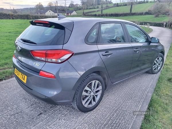 Used Hyundai i30 SE 110 HP (80 kW) 2018 Grey Hatchback