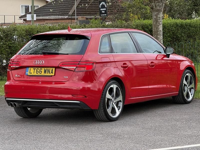 Usado Audi A3 Sport 2016 Vermelho Citadino