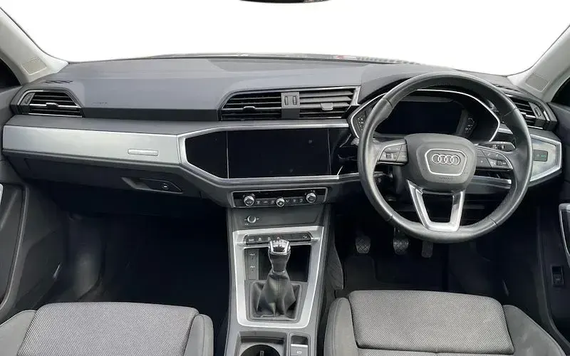 Used Audi Q3 Design 150 HP (110 kW) 2022 Grey SUV