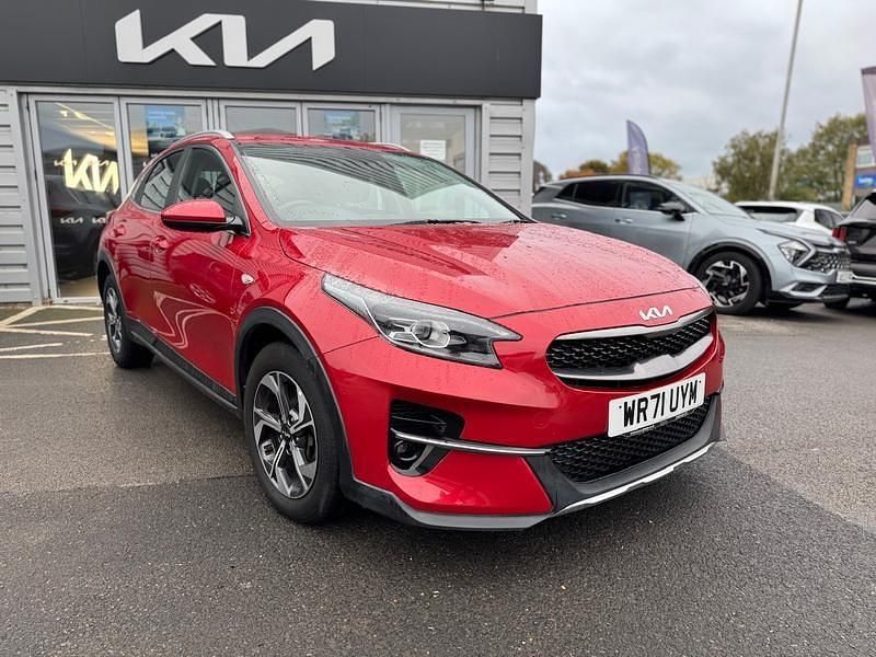 Red Used 2021 Kia XCeed 2 SUV | £12,695 (Fair price) - Image 1/4