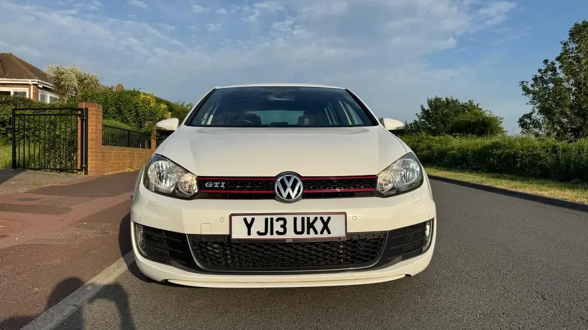 Used VW Golf VII GTI 2013 White Hatchback
