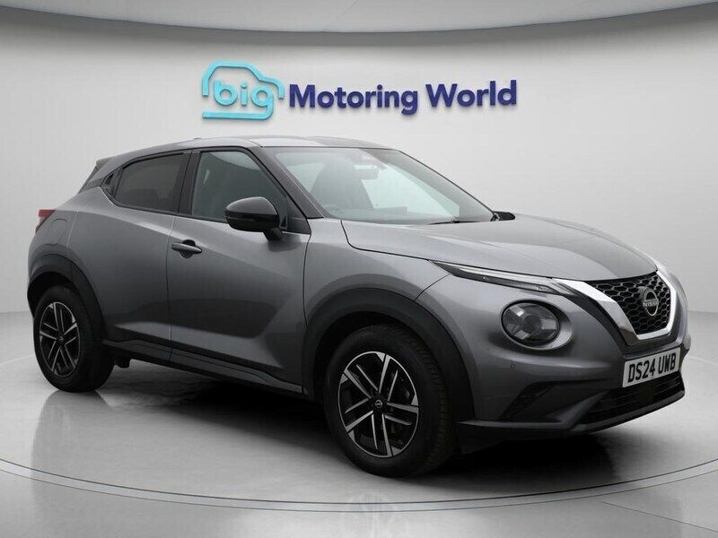 Grey Used 2024 Nissan Juke N-Connecta SUV | £15,200 (Fair price) - Image 1/4