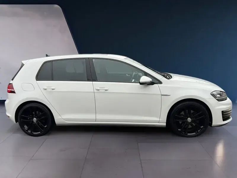 Used VW Golf VII GTD 2016 White Hatchback