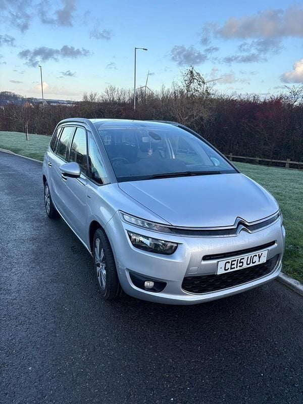 Used Citroën Grand C4 Picasso Exclusive 115 HP (84 kW) 2015 Silver MPV