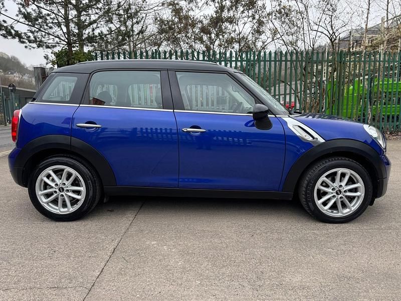Used Mini Cooper D Countryman 112 HP (82 kW) 2015 Blue SUV
