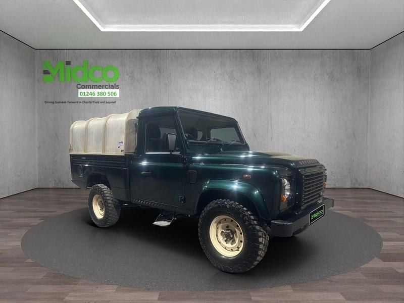 Green Used 2016 Land Rover Defender SUV | £28,995 (Good price) - Image 1/4