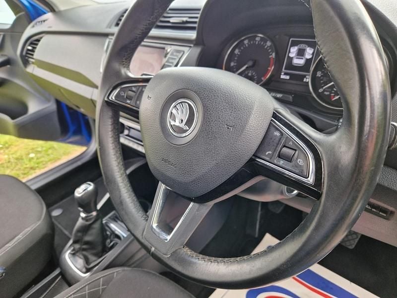 Used Skoda Fabia SE L 110 HP (80 kW) 2015 Blue Estate