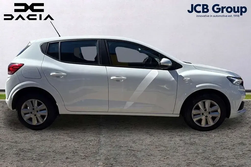 Second-hand Dacia Sandero Expression 90 CP (66 kW) 2023 Alb Hatchback