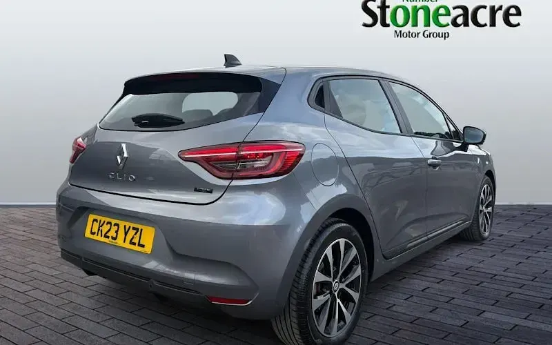 Used Renault Clio Evolution 145 HP (106 kW) 2022 Grey Hatchback