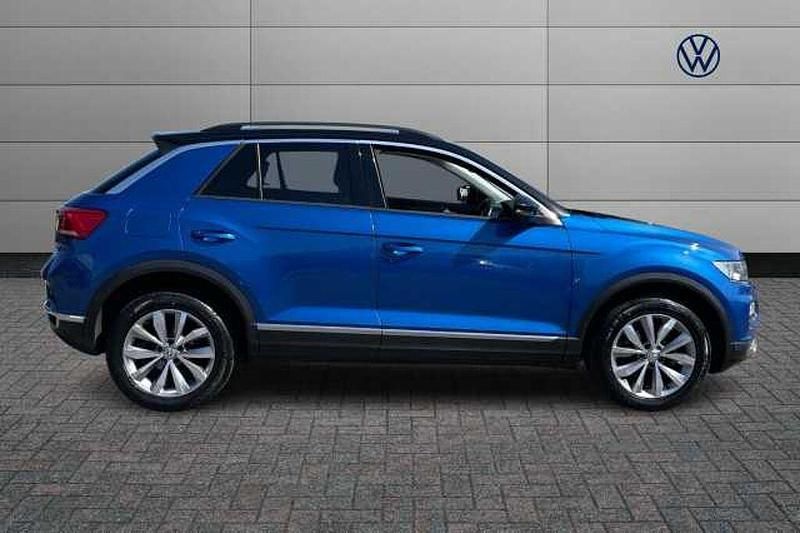 Used VW T-Roc Design 150 HP (110 kW) 2018 Blue SUV