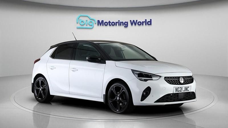 Used Vauxhall Corsa Edition 75 HP (55 kW) 2021 White Hatchback
