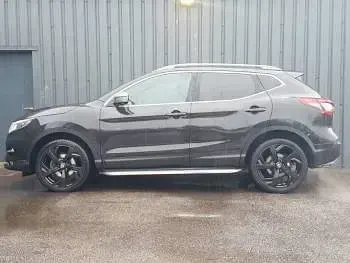 Usado Nissan Qashqai Tekna+ 115 CV (84 kW) 2018 Negro SUV