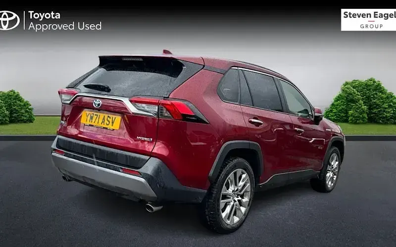 Used Toyota RAV4 Hybrid 218 HP (160 kW) 2025 SUV