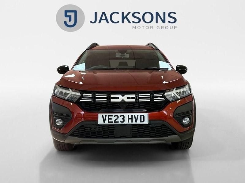 Used Dacia Jogger Extreme 110 HP (80 kW) 2023 Brown MPV