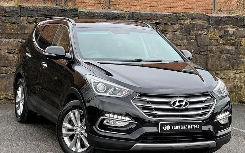 Black Used 2016 Hyundai Santa Fe Premium SUV | £13,995 (Fair price) - Image 1/4