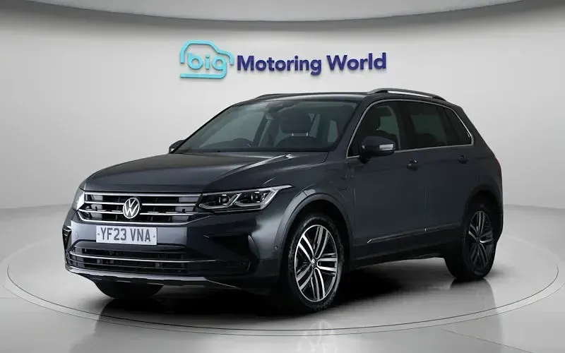 Used VW Tiguan Elegance 245 HP (180 kW) 2023 Grey SUV