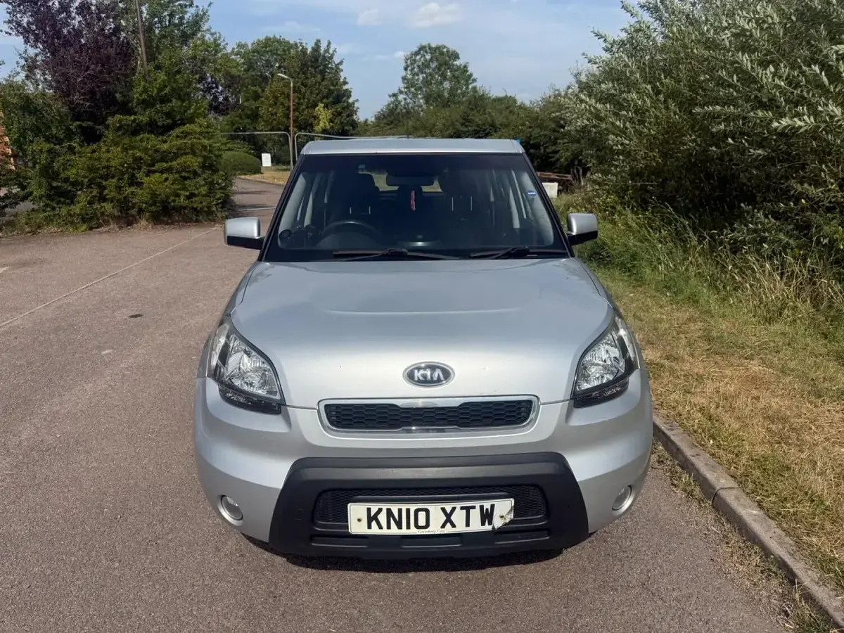 Used Kia Soul 126 HP (92 kW) 2010 Silver SUV