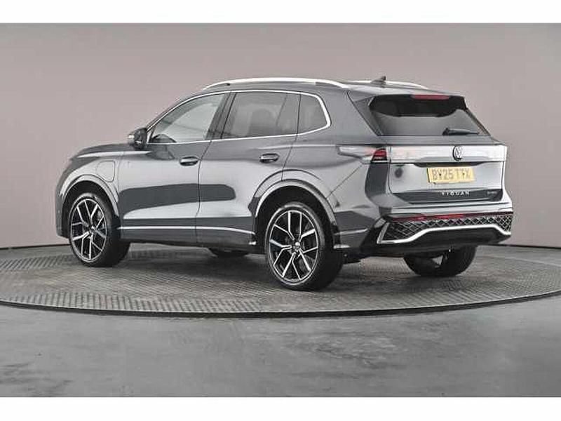 Used VW Tiguan 272 HP (200 kW) 2025 SUV