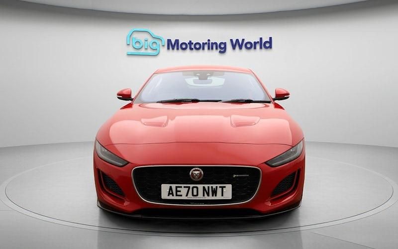 Usado Jaguar F-Type R-Dynamic 300 HP (220 kW) 2023 Coupé